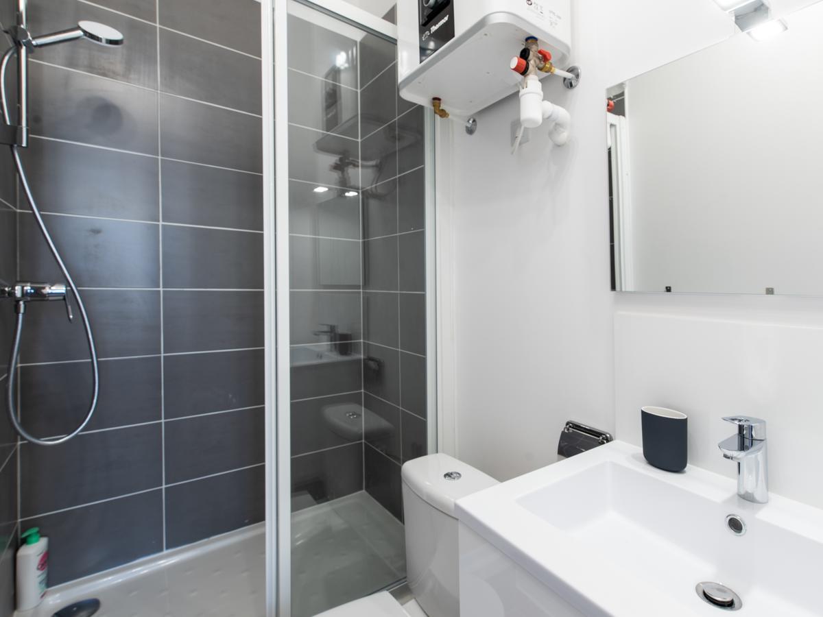 Mace Studio Apartment Lyon Exteriör bild