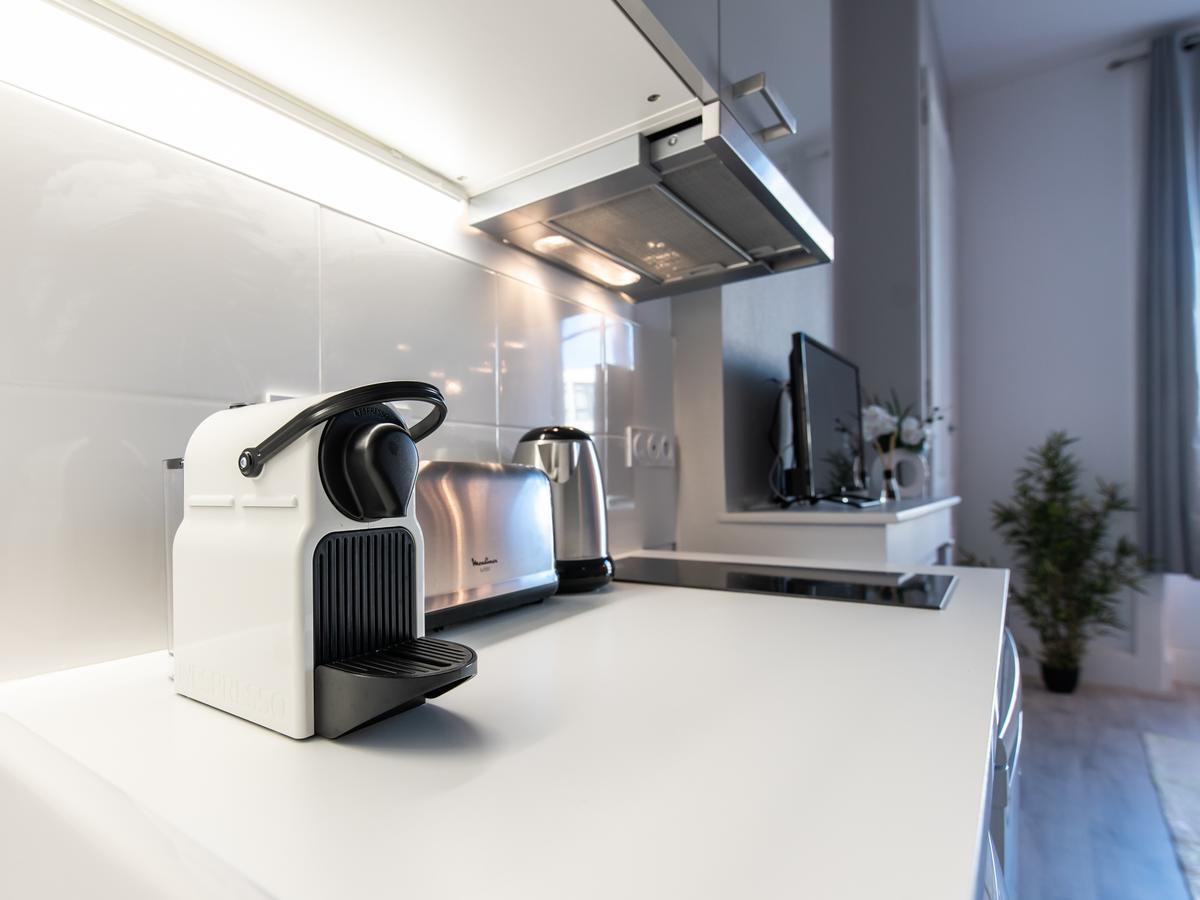 Mace Studio Apartment Lyon Exteriör bild